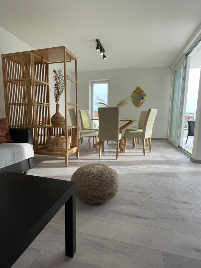 Vila Regina Apartment Regina With Swimming Pool Jezera Zewnętrze zdjęcie