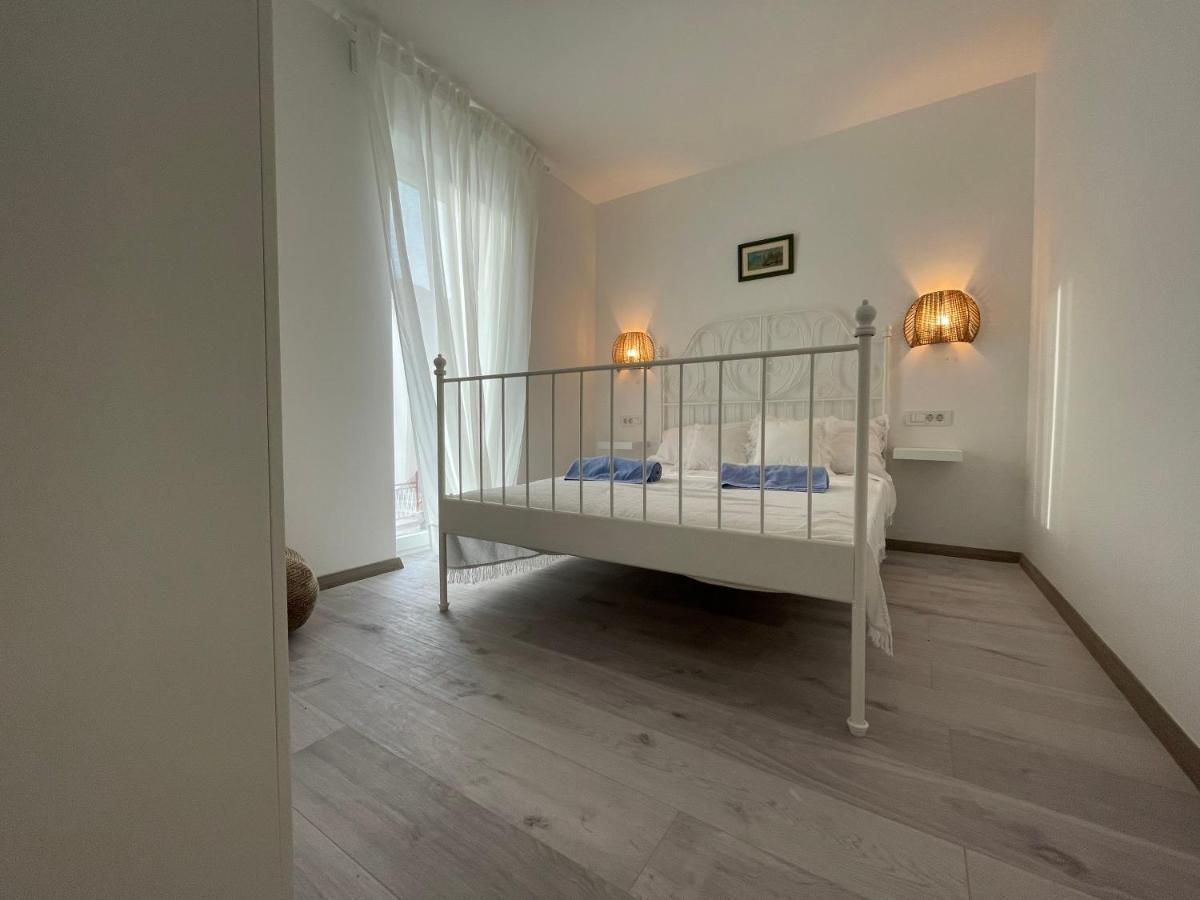 Vila Regina Apartment Regina With Swimming Pool Jezera Zewnętrze zdjęcie