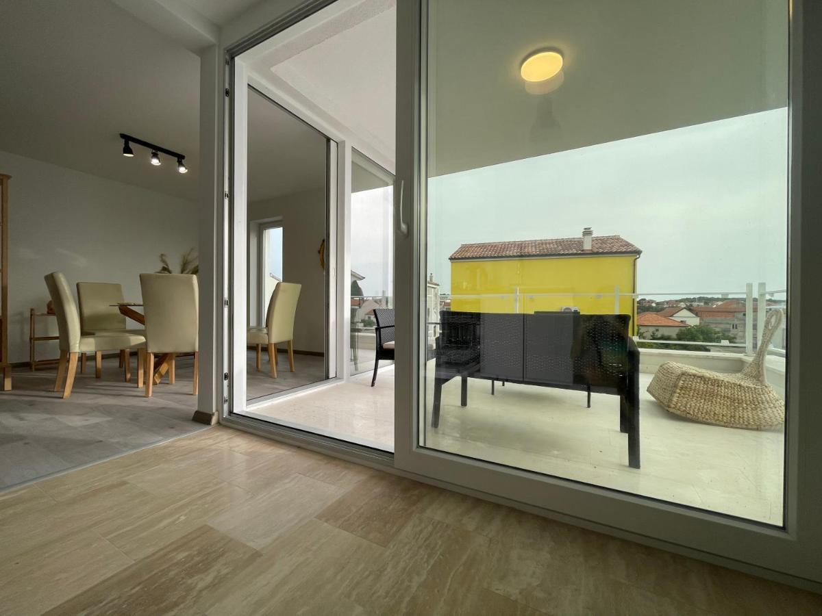 Vila Regina Apartment Regina With Swimming Pool Jezera Zewnętrze zdjęcie